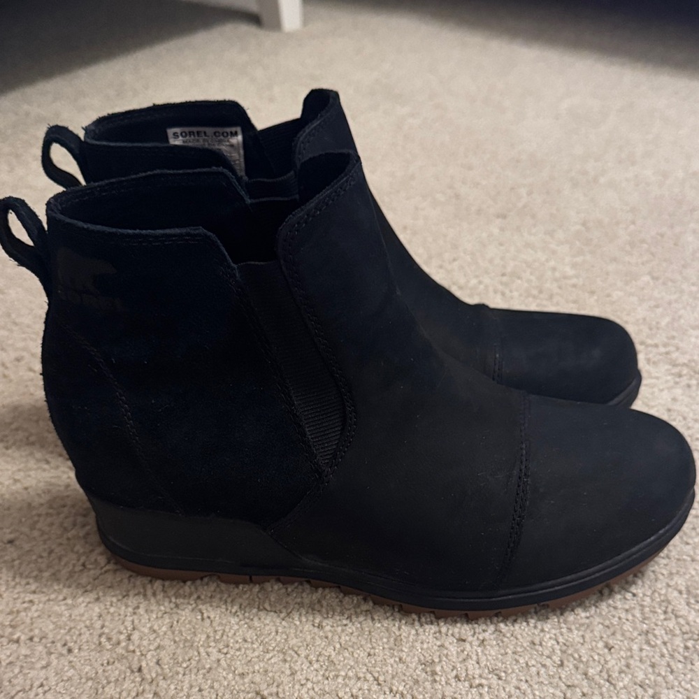 Sorel Evie Women's Black Ankle Booties